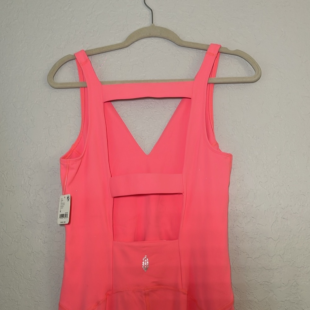 New ✨ FP Movement Never better Strappy Back Jumpsuit Medium Neon Coral - Picture 8 of 11